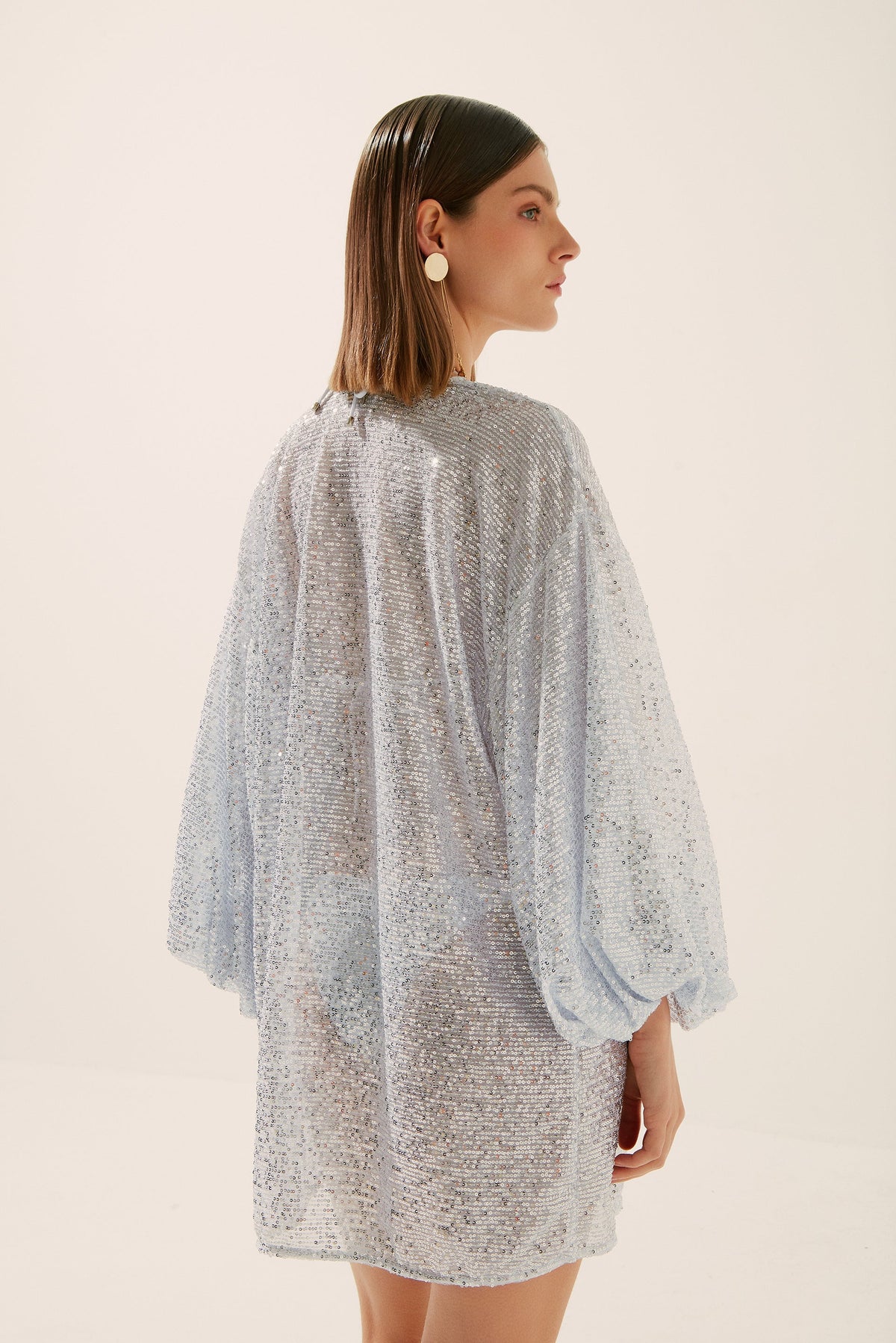 Agua De Coco Shine Long Sleeves Short Cape E4291A1398