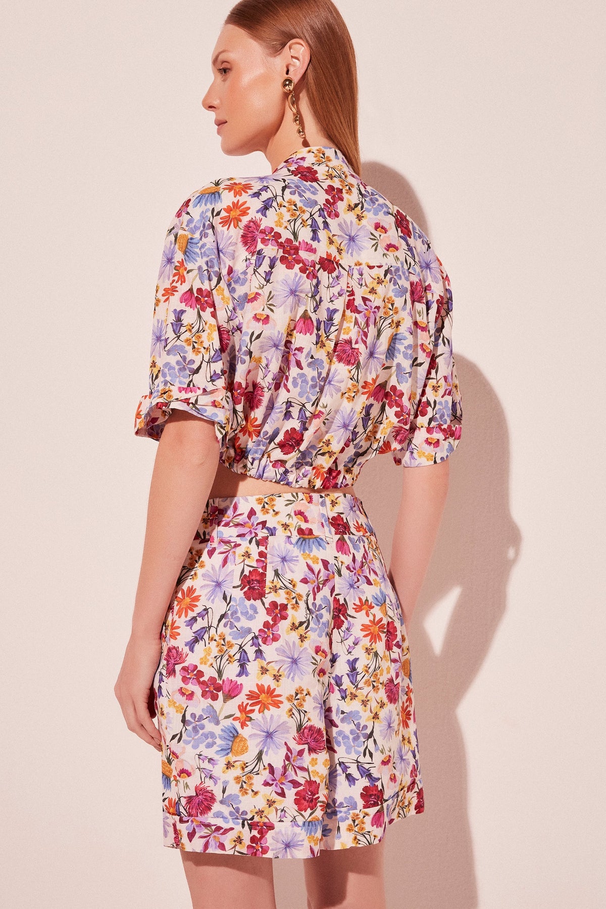 Agua De Coco Floral Garden Tailored Shorts E5396A2009