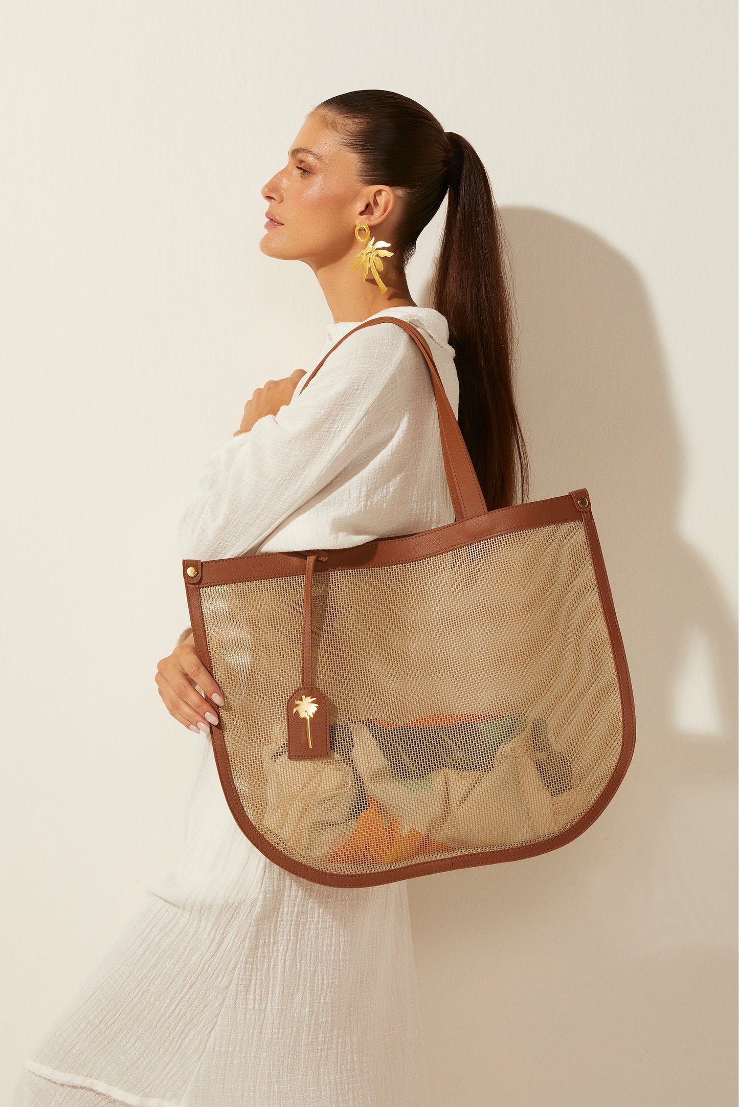 Agua De Coco Playa Curved Tote Bag With Mesh Detail T459A1625