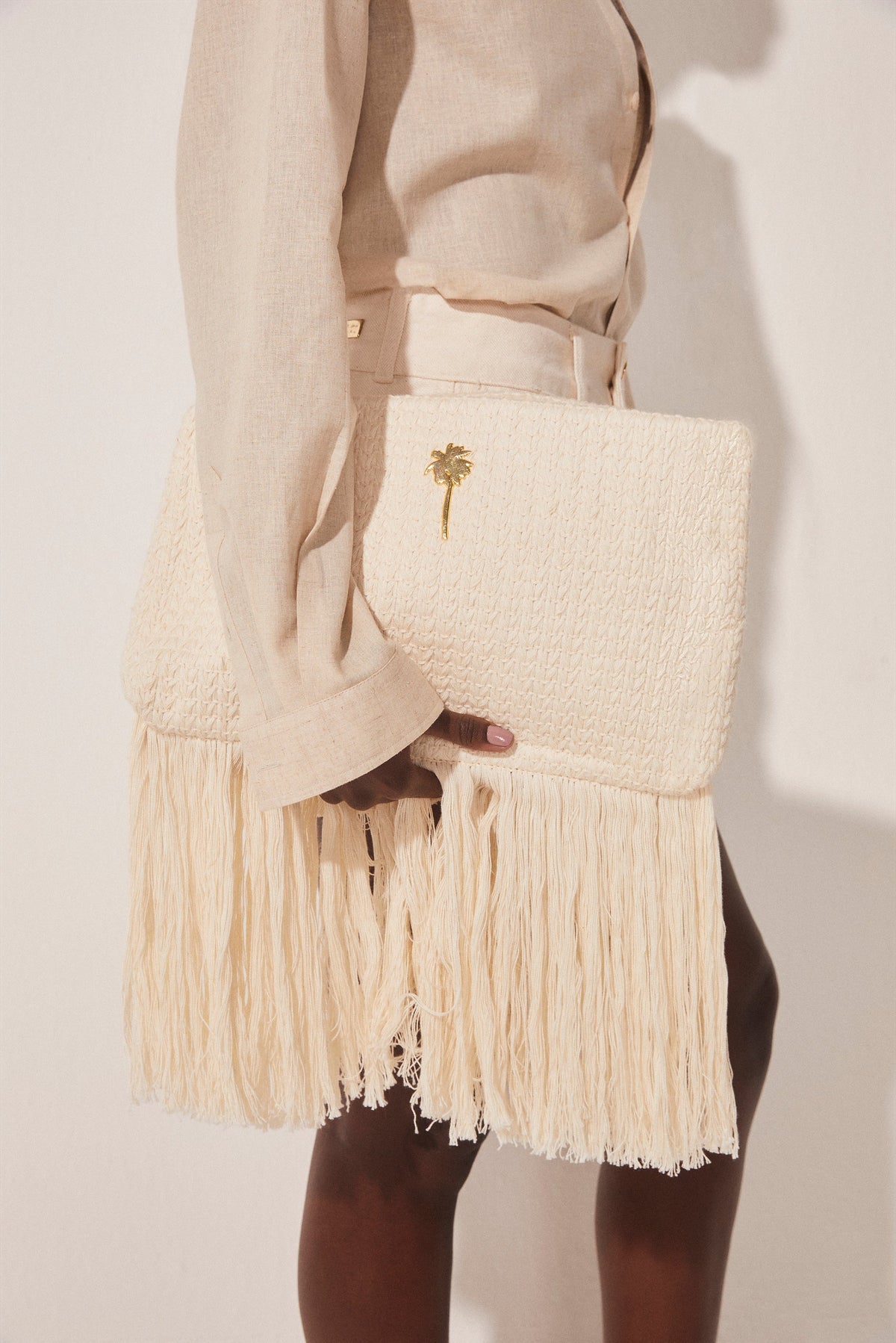 Agua De Coco Tropical Fringe Clutch Bag T469A1697