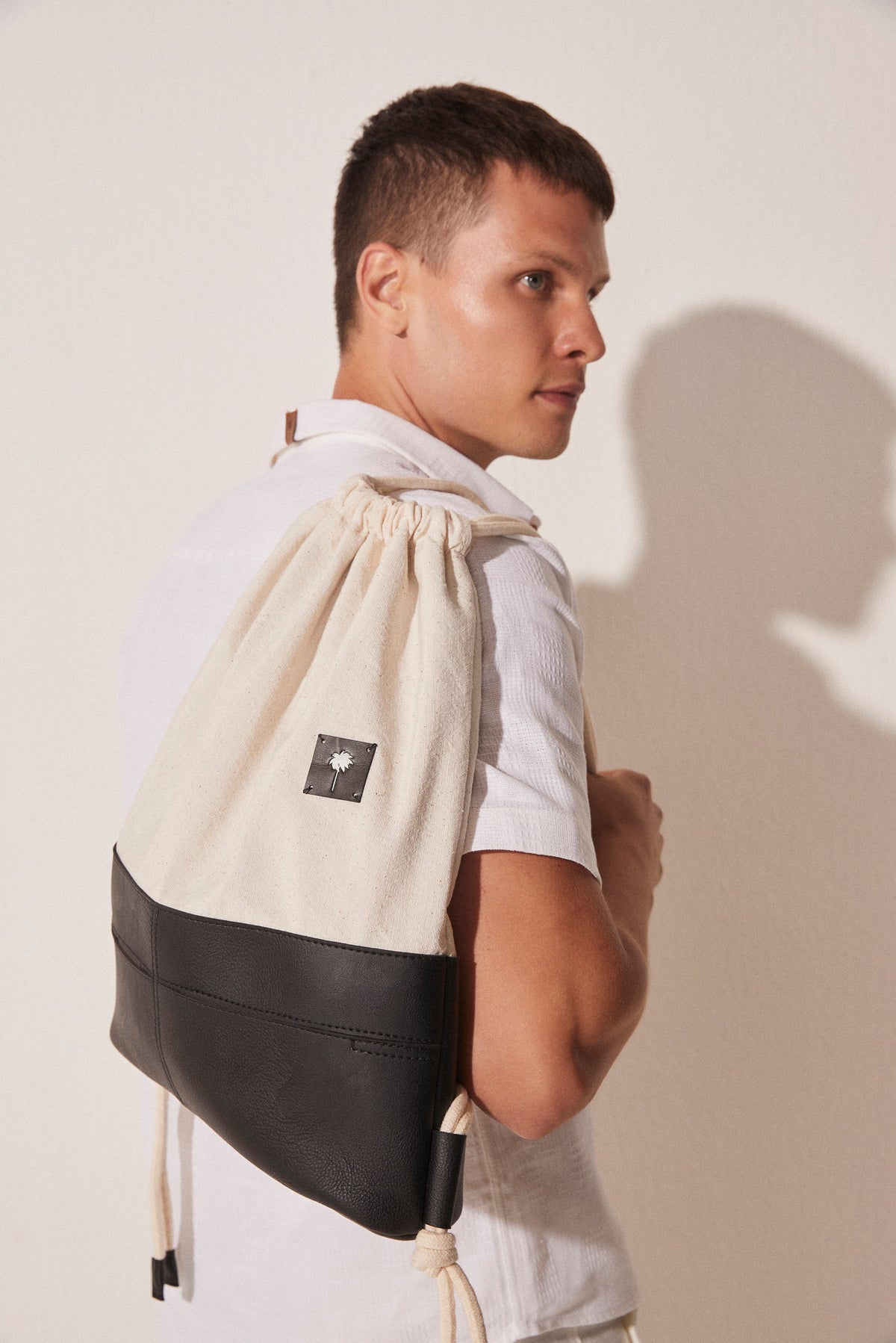 Agua De Coco Leather And Canvas Bucket Bag With Pockets T471A1699