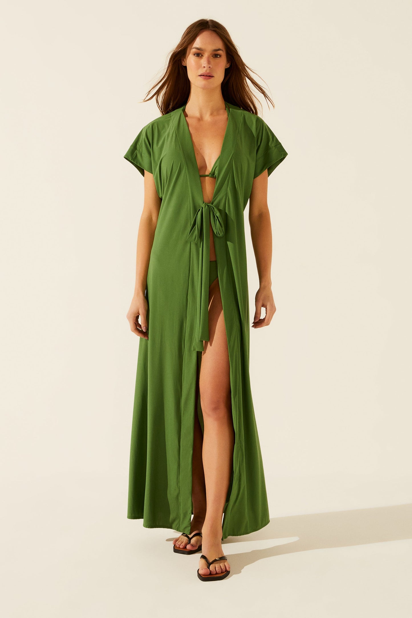 Agua De Coco Solid Classic Long Cape E3172C1123