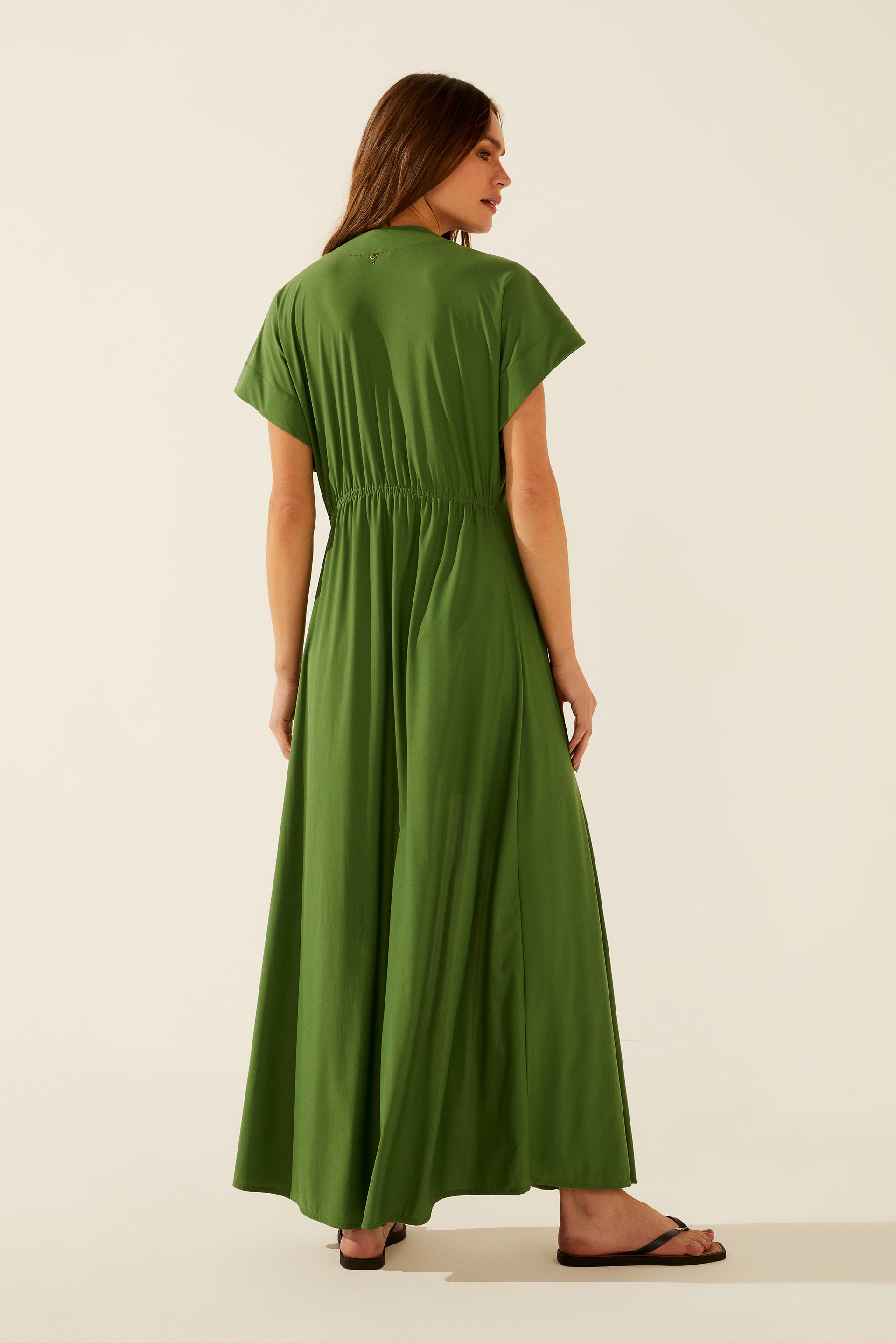 Agua De Coco Solid Classic Long Cape E3172C1123
