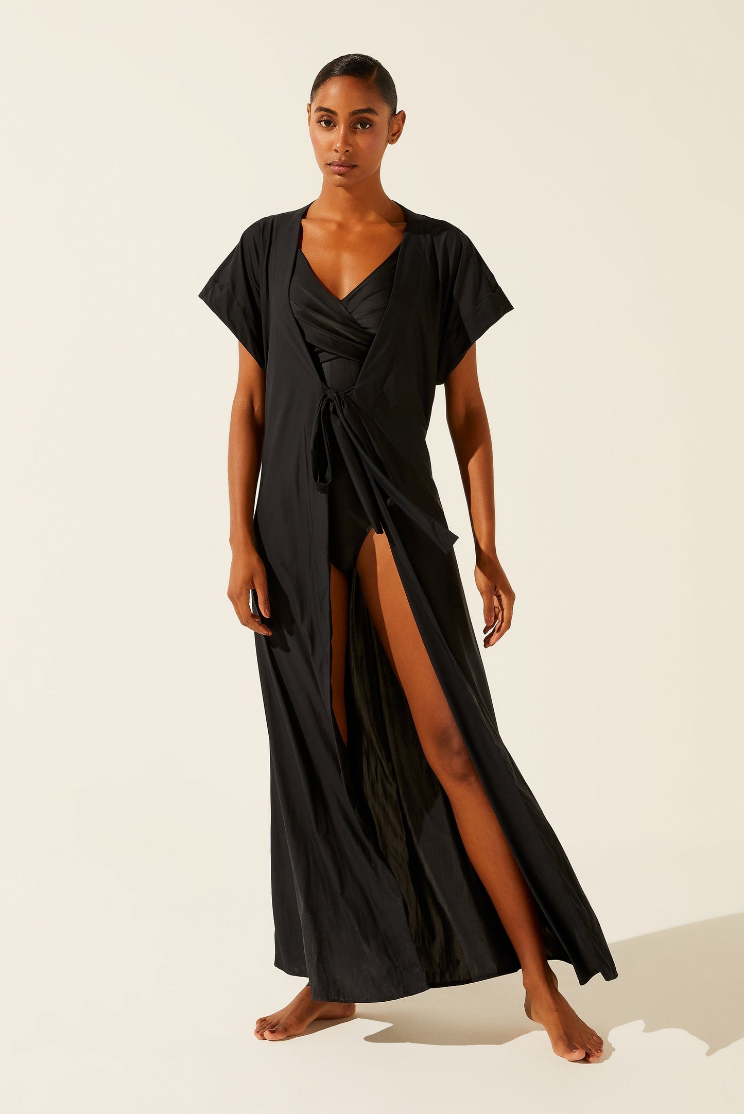 Agua De Coco Solid Classic Long Cape E3172C1123