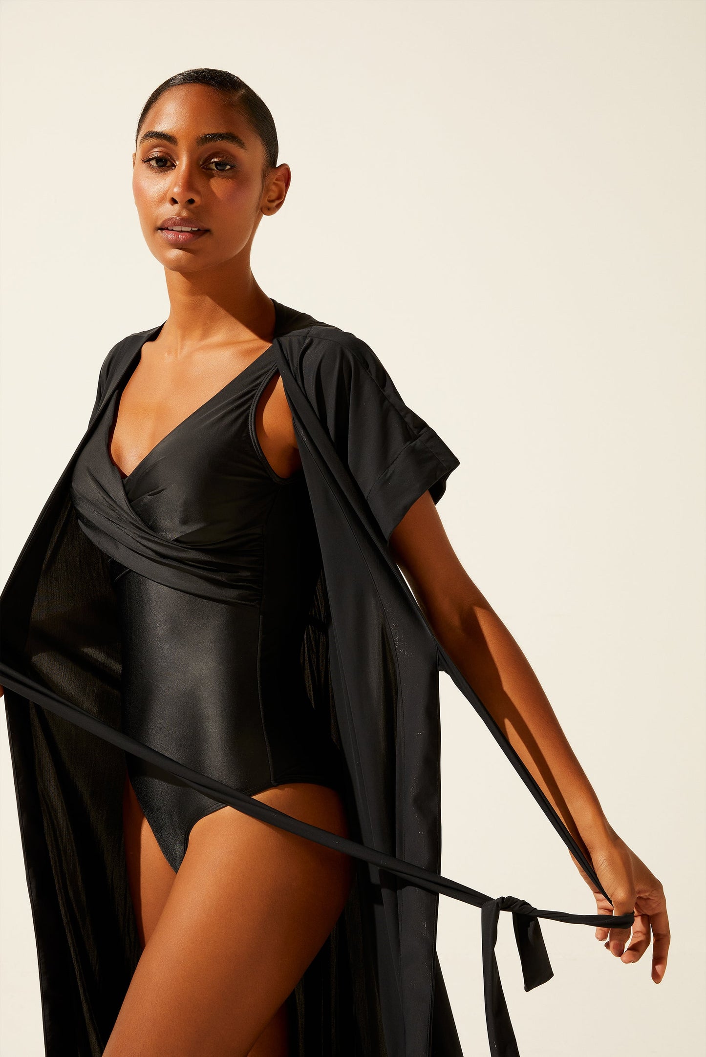 Agua De Coco Solid Classic Long Cape E3172C1123