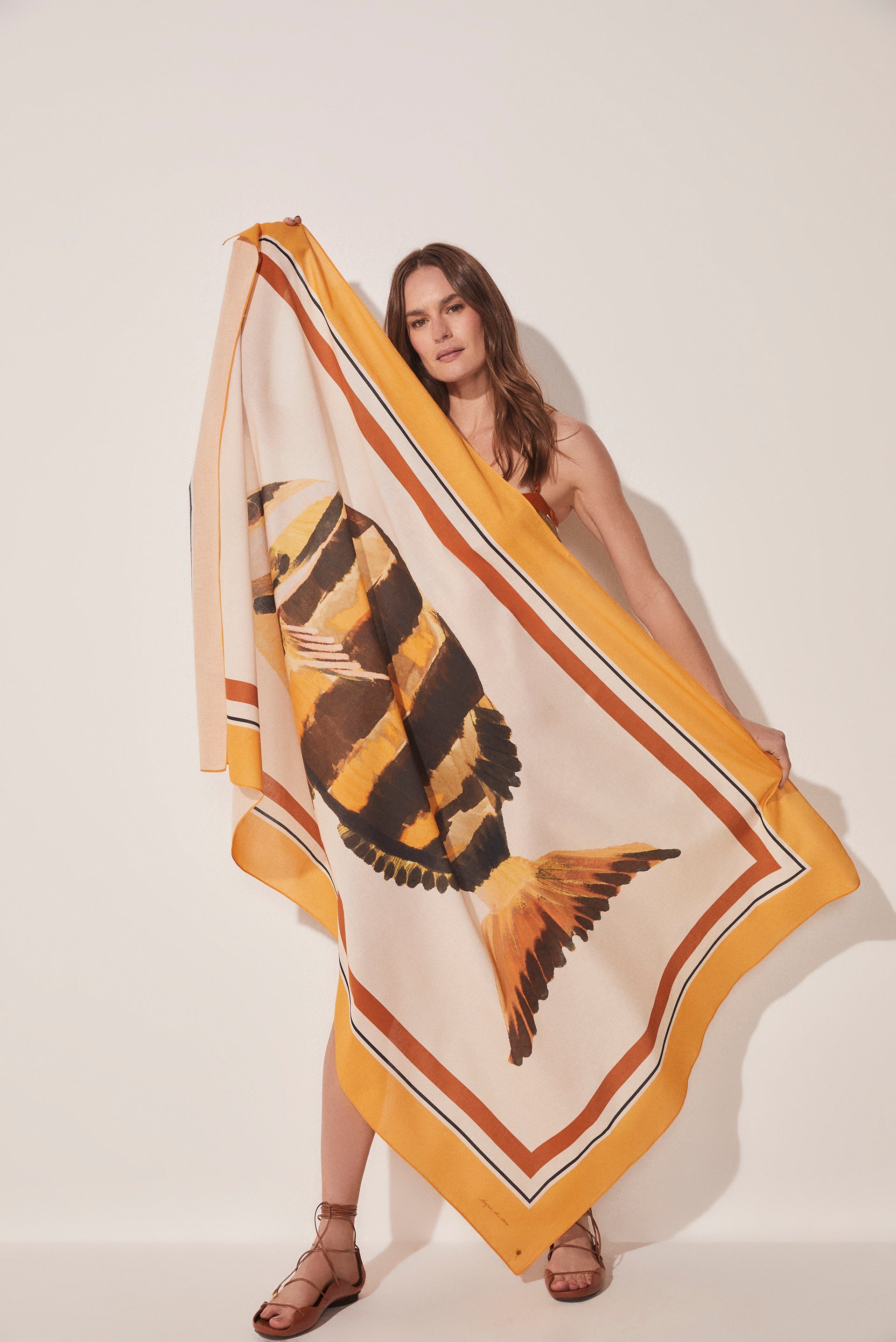 Agua De Coco Single Fish Sarong E3458A1721