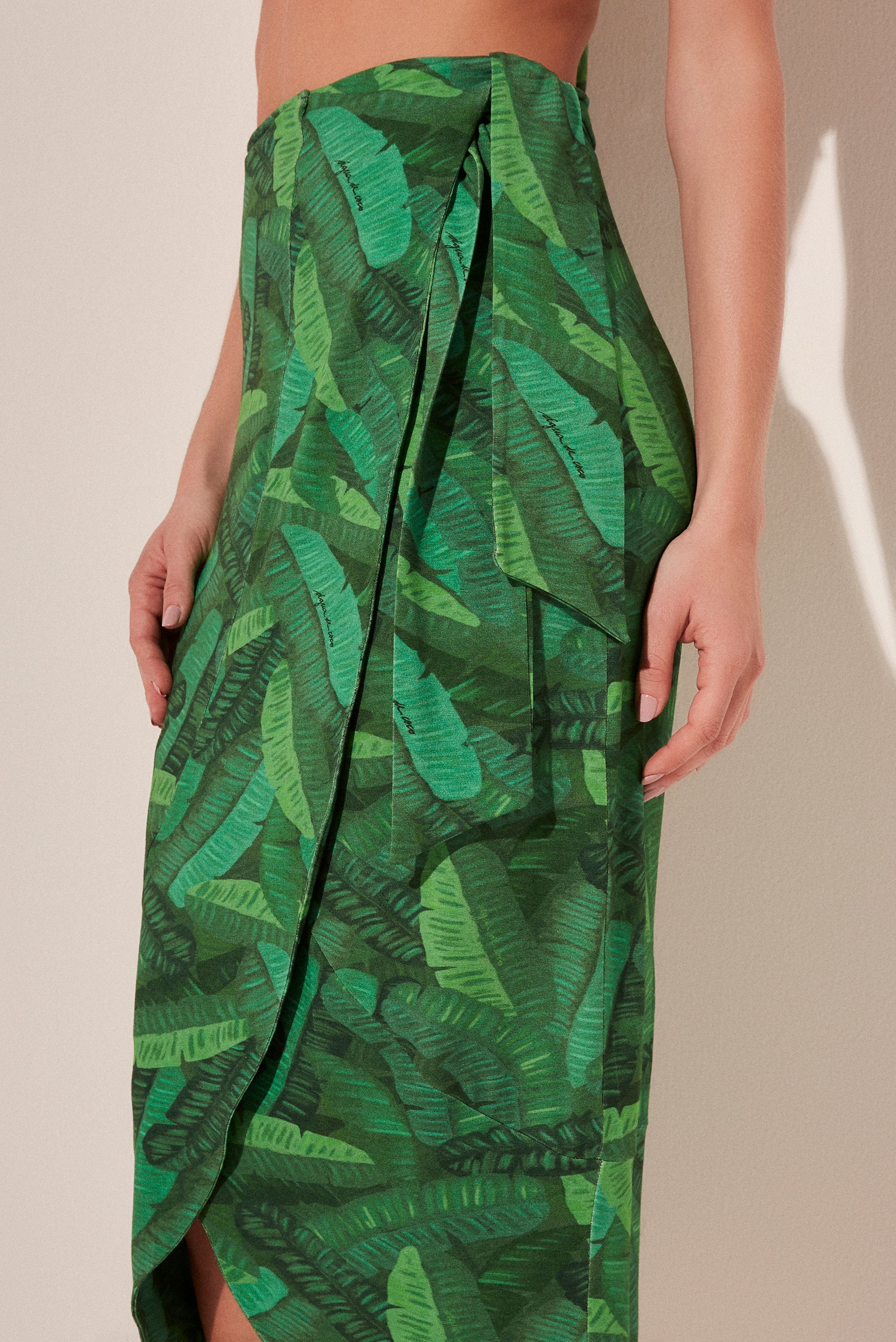 Agua De Coco Tropical Leaves Criss Crossed Midi Skirt E3849A1844