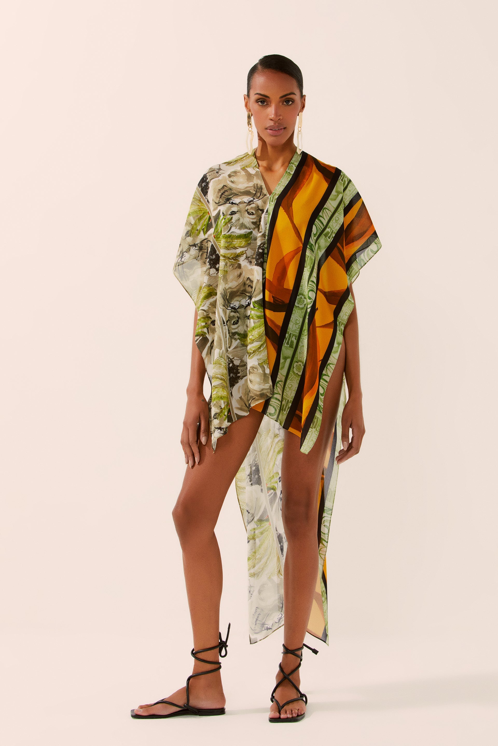 Agua De Coco Single Botanic Collage Short Cape E4472A1521