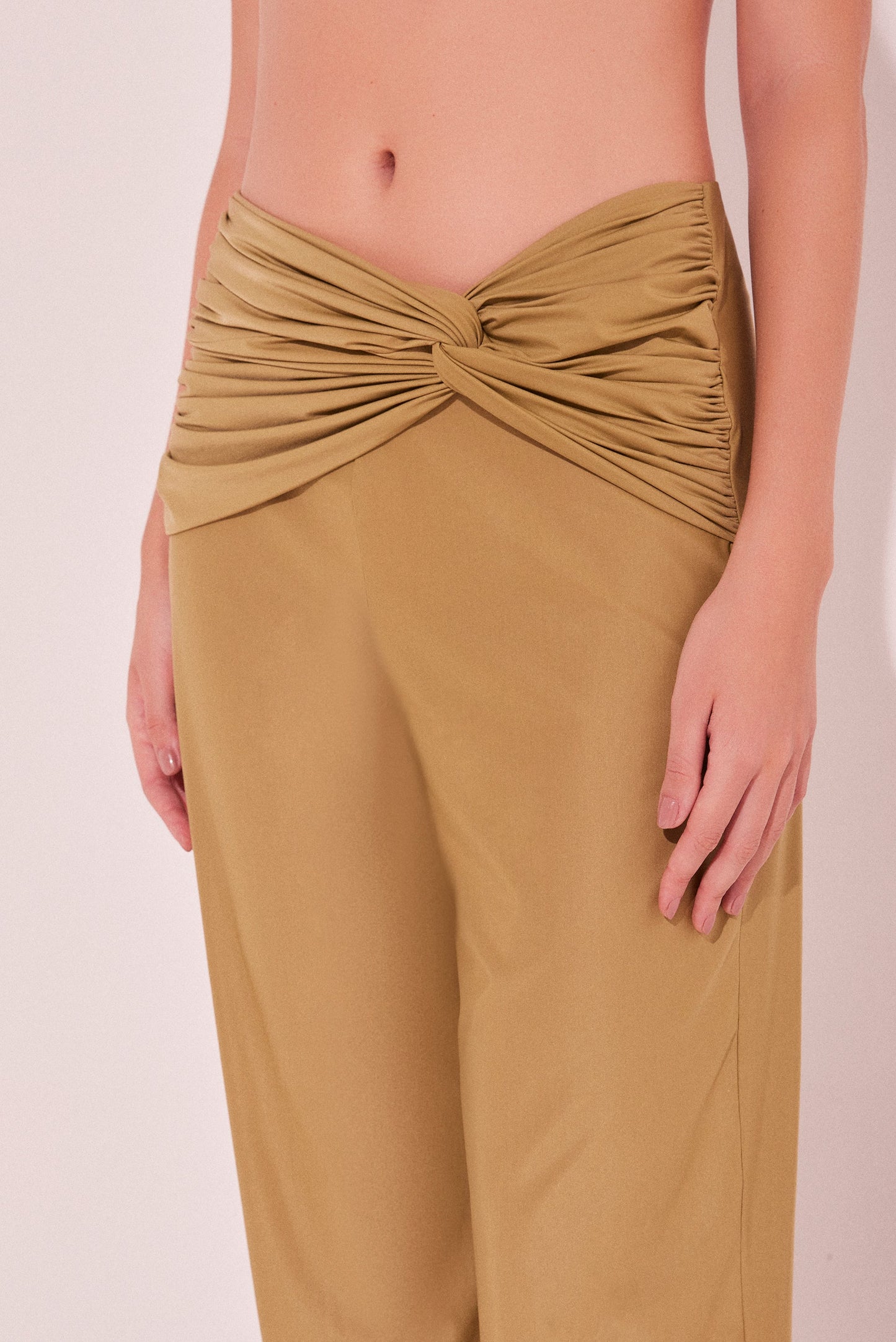 Agua De Coco Shellfish With Twist Straight Leg Pants E5542A2179