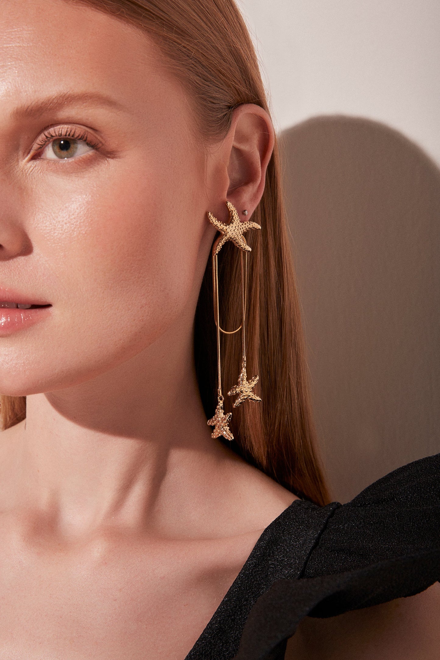 Agua De Coco Glow Metal Earrings Star String K1041A1858