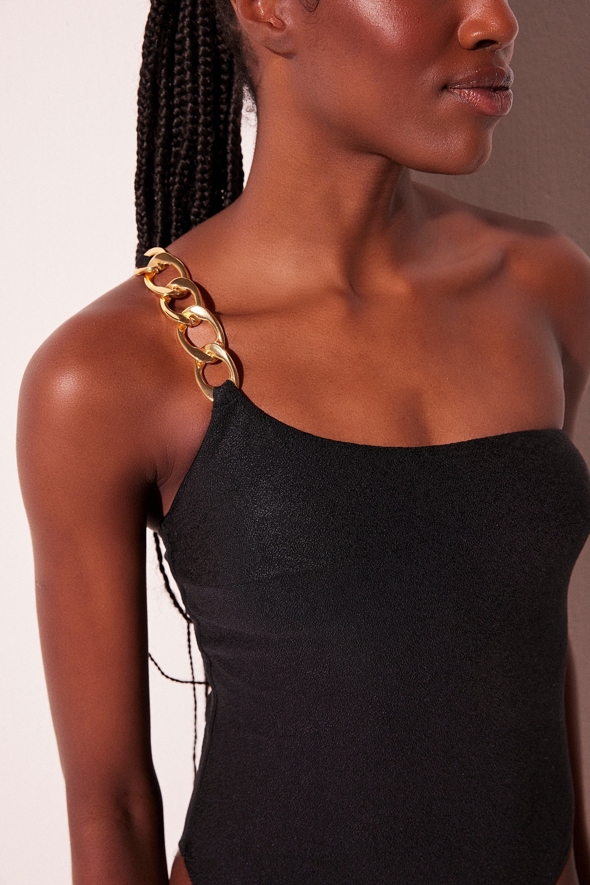Agua De Coco Patagonia With Chain One Shoulder One Piece M1193A2264