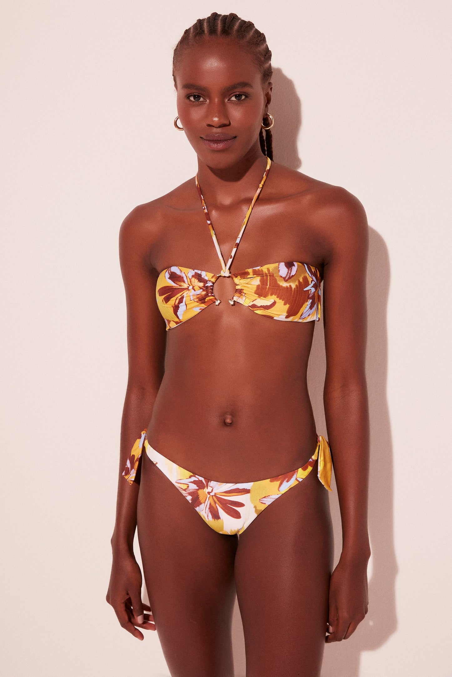 Agua De Coco Neon Floral Detailed Bandeau Bikini Top S1808B2033