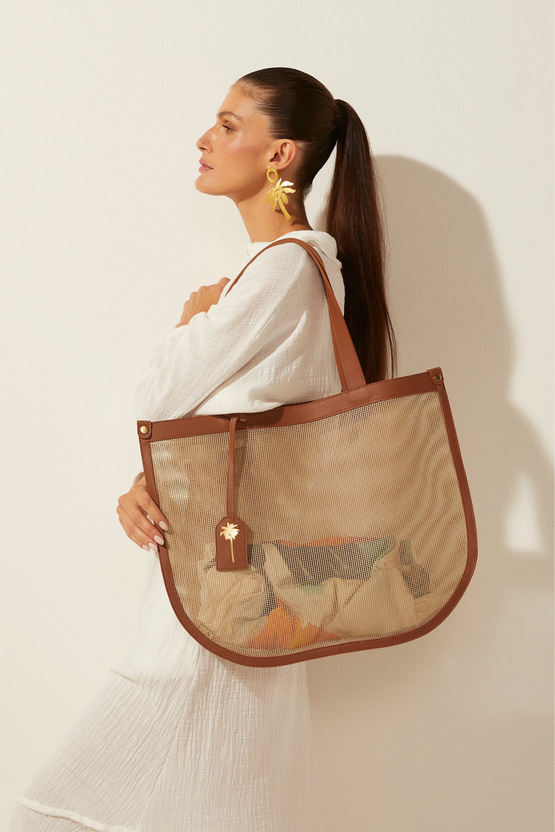 Agua De Coco Playa Curved Tote Bag With Mesh Detail T459A1625